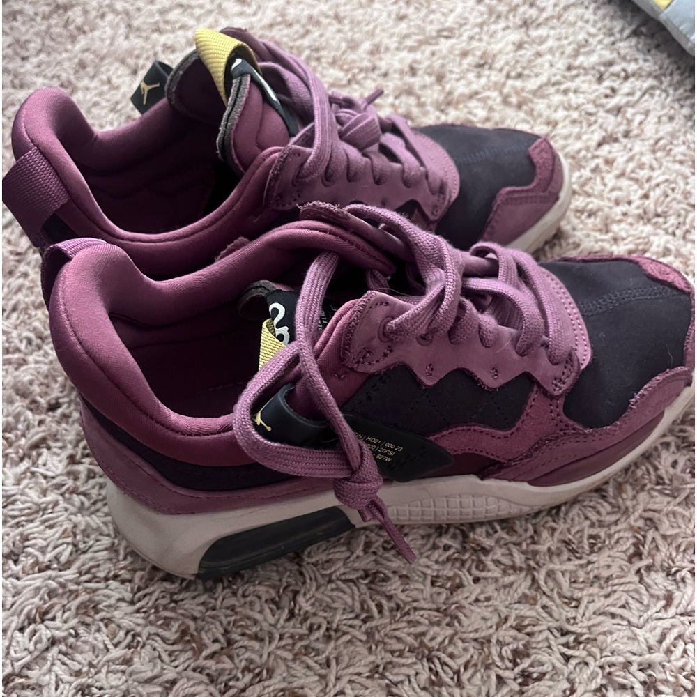 Nike MA2 Air Jordan sneakers